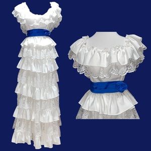 ILGWU Vintage Tiered Wedding Dress – Beautiful!